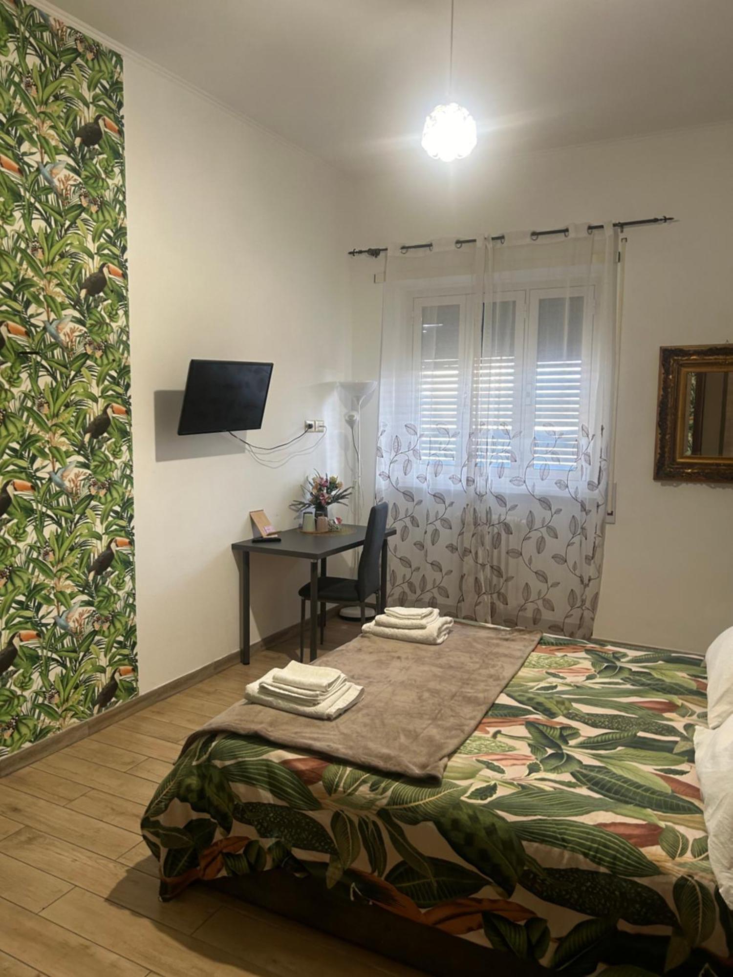 Stanza Matrimoniale Bagno Privato *